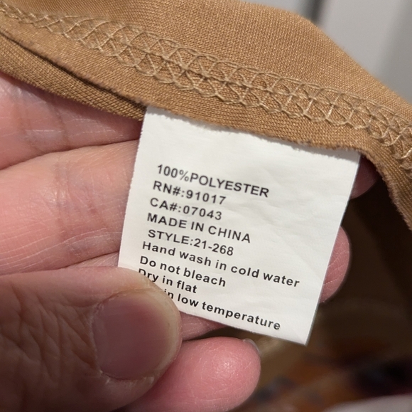 Solitaire Floral Velvet-feel Cardigan - Picture 5 of 11